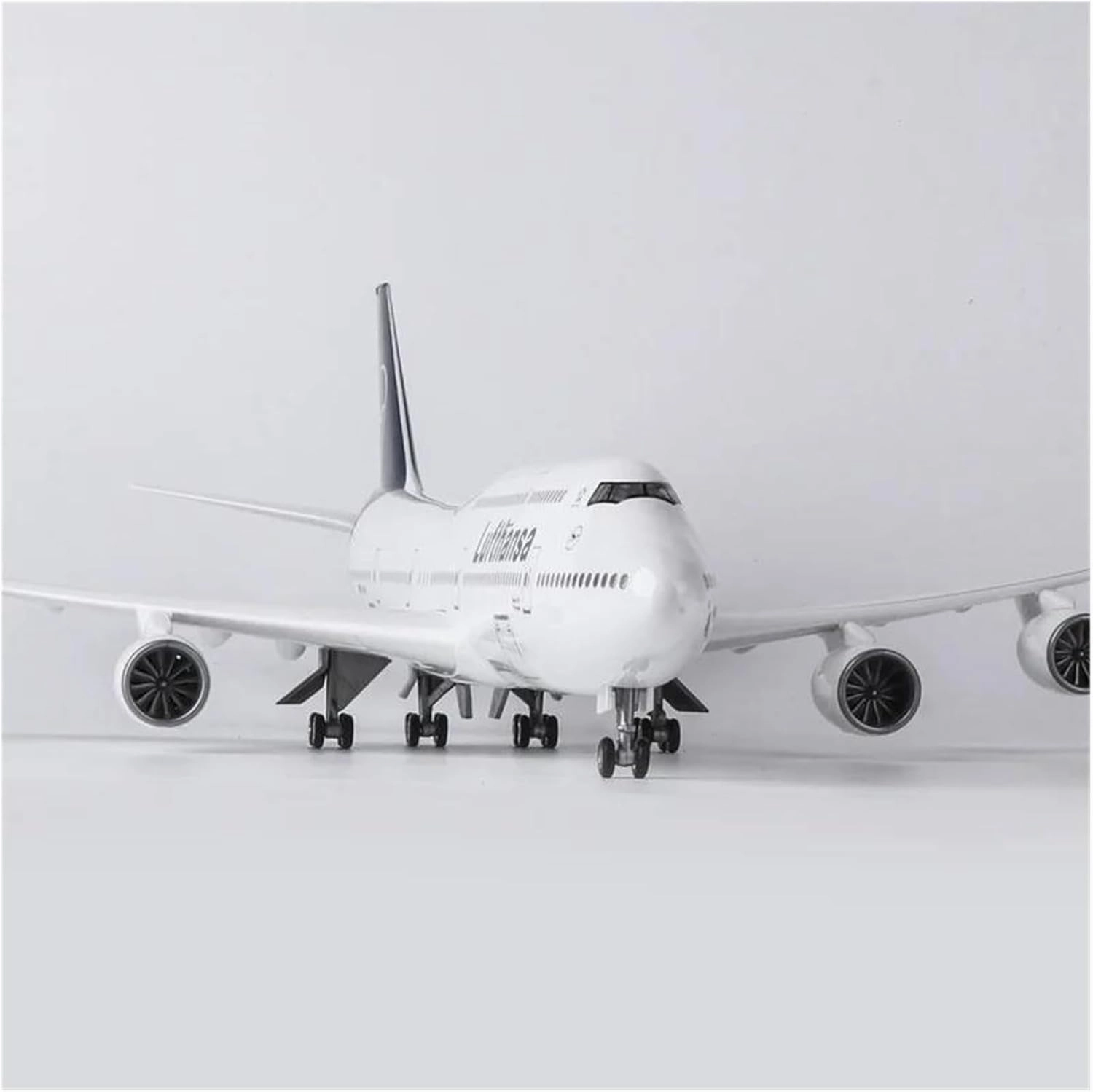1 150 Scale for Airplanes B747 Lufthansa 2024 Plane Model Collection Plane Presents Static Display Aircraft Models(with Light)
