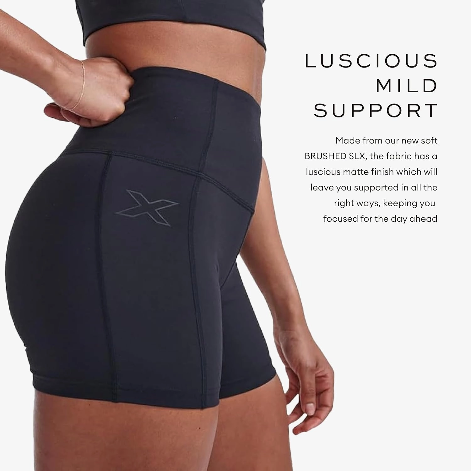 2XU - Form Hi-Rise Compression 4" Shorts - Black/Black