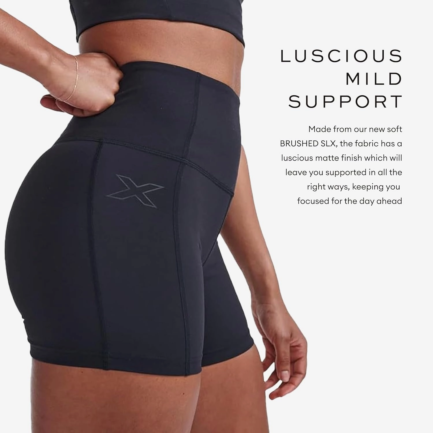 2XU - Form Hi-Rise Compression 4" Shorts - Black/Black