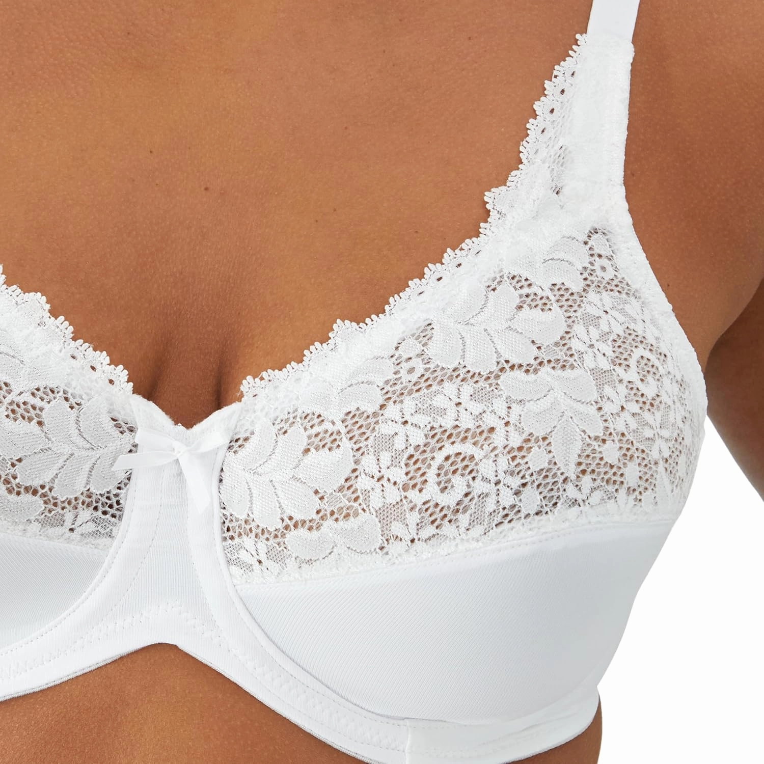 Bali Women's Lilyette Minimizer Underwire Lace Trim, Microfiber Full Coverage Bra