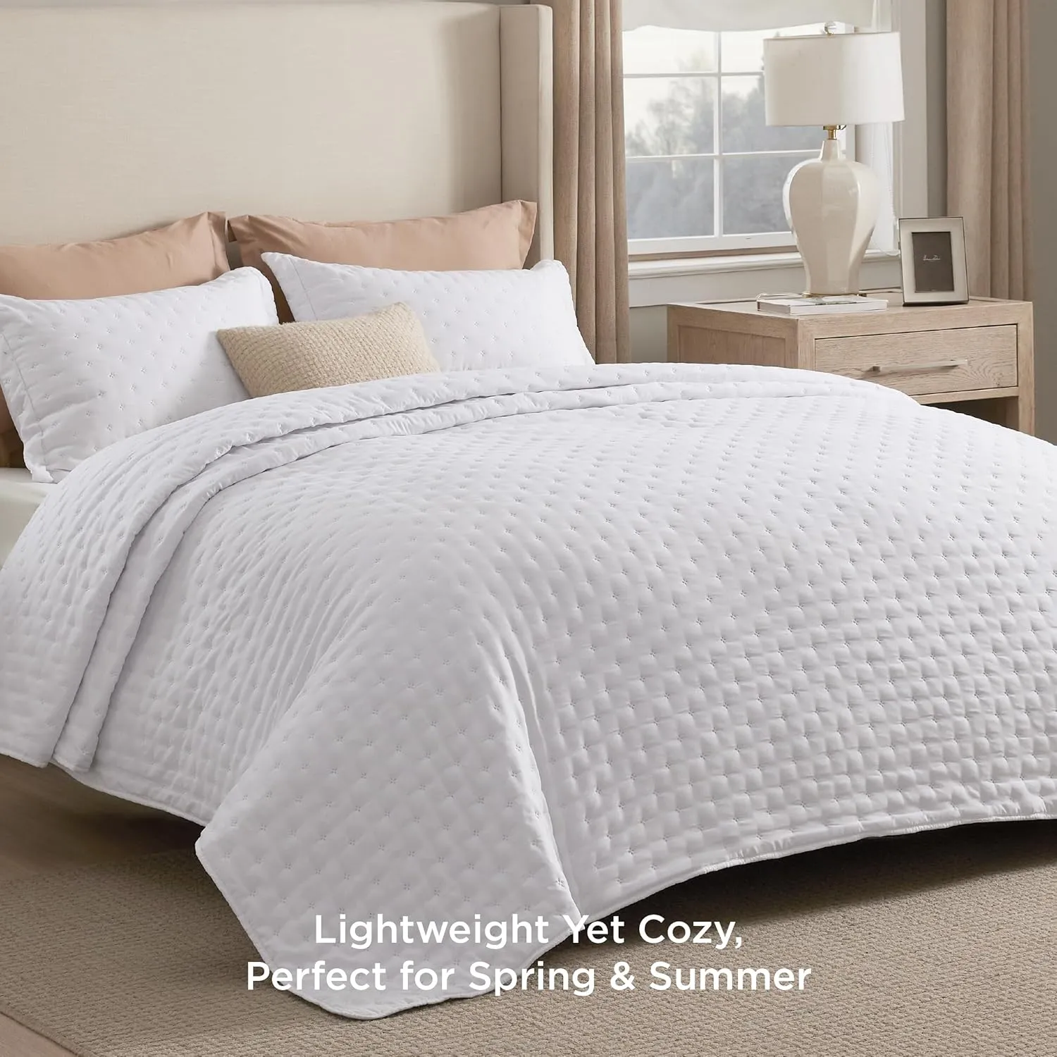 Bedsure Quilts Queen Size - Ultra Soft Queen Quilt Bedding Set for Modern Bedroom Decor, White Summer Bedspread Coverlet with 2 Pillow Shams, Lightweight All-Season Comforter 90x96 Inch