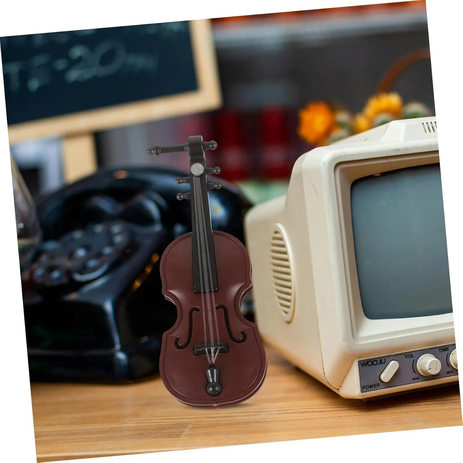 BESPORTBLE 4 Sets Realistic Mini Instrument for Dollhouse Delicate Miniature Toy Musical Instrument Decorations