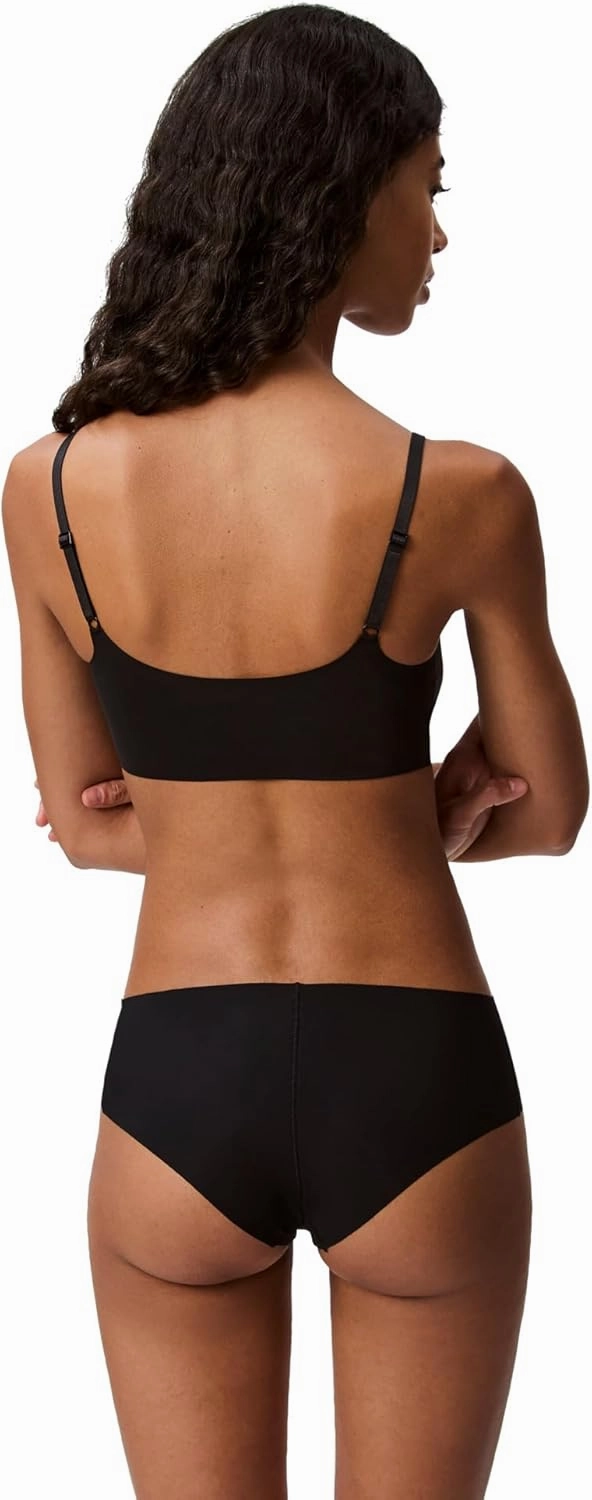 Calvin Klein Women's Invisibles Comfort Seamless Adjustable Skinny Strap Bralette Bra