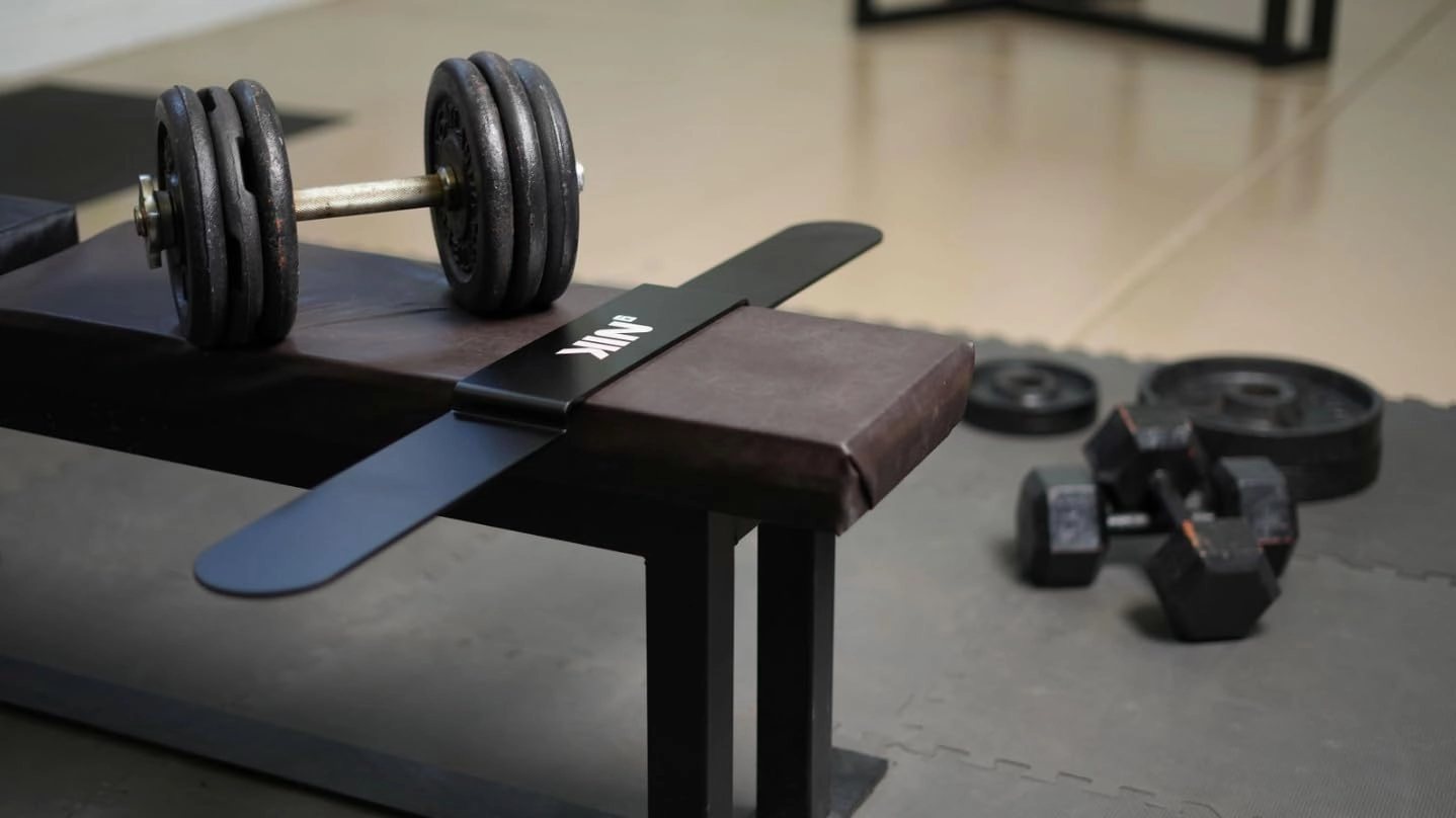 Chest Blaster – Bench Press Training Tool for Strength and Muscle Growth