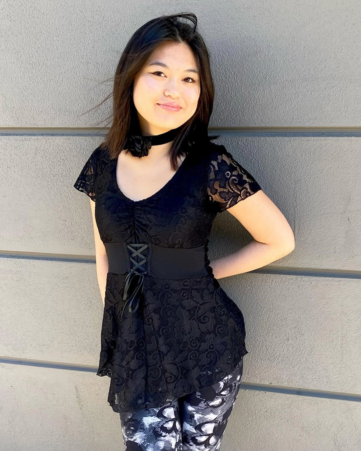 Dare to Wear Sweetheart Corset Top: Romantic Victorian Gothic Women's Lace Chemise for Everyday Halloween Cosplay Festivals