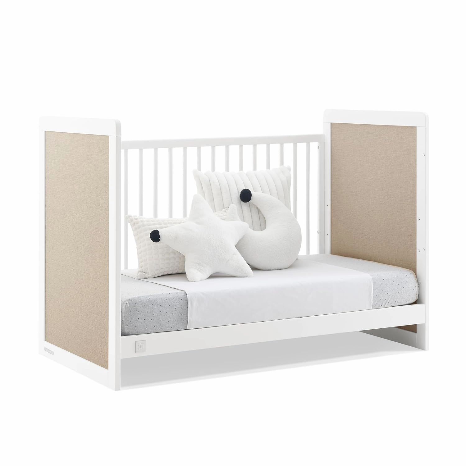 Delta Children babyGap Liam 4-in-1 Convertible Crib Greenguard Gold Certified - Converts to Toddler Bed, Daybed, Sofa - 3 Adjustable Heights - Easy to Assemble Wooden Crib, Bianca White/Natural