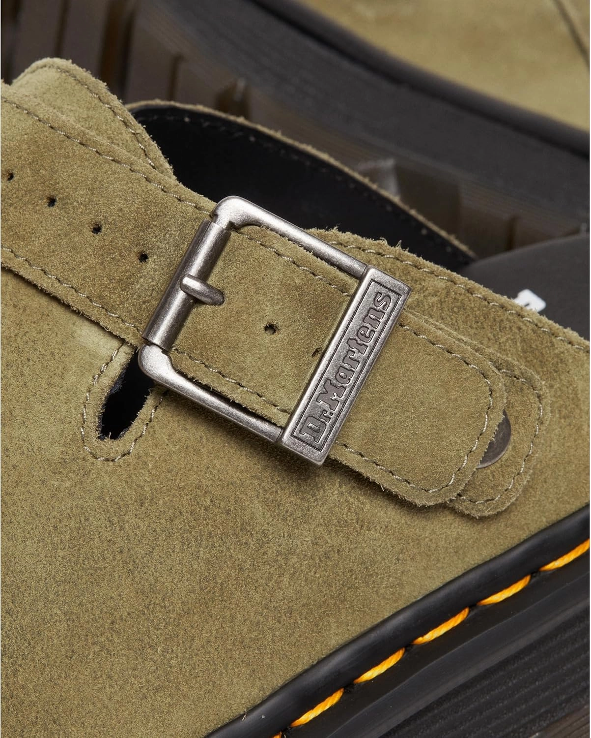 Dr. Martens Unisex-Adult TBC