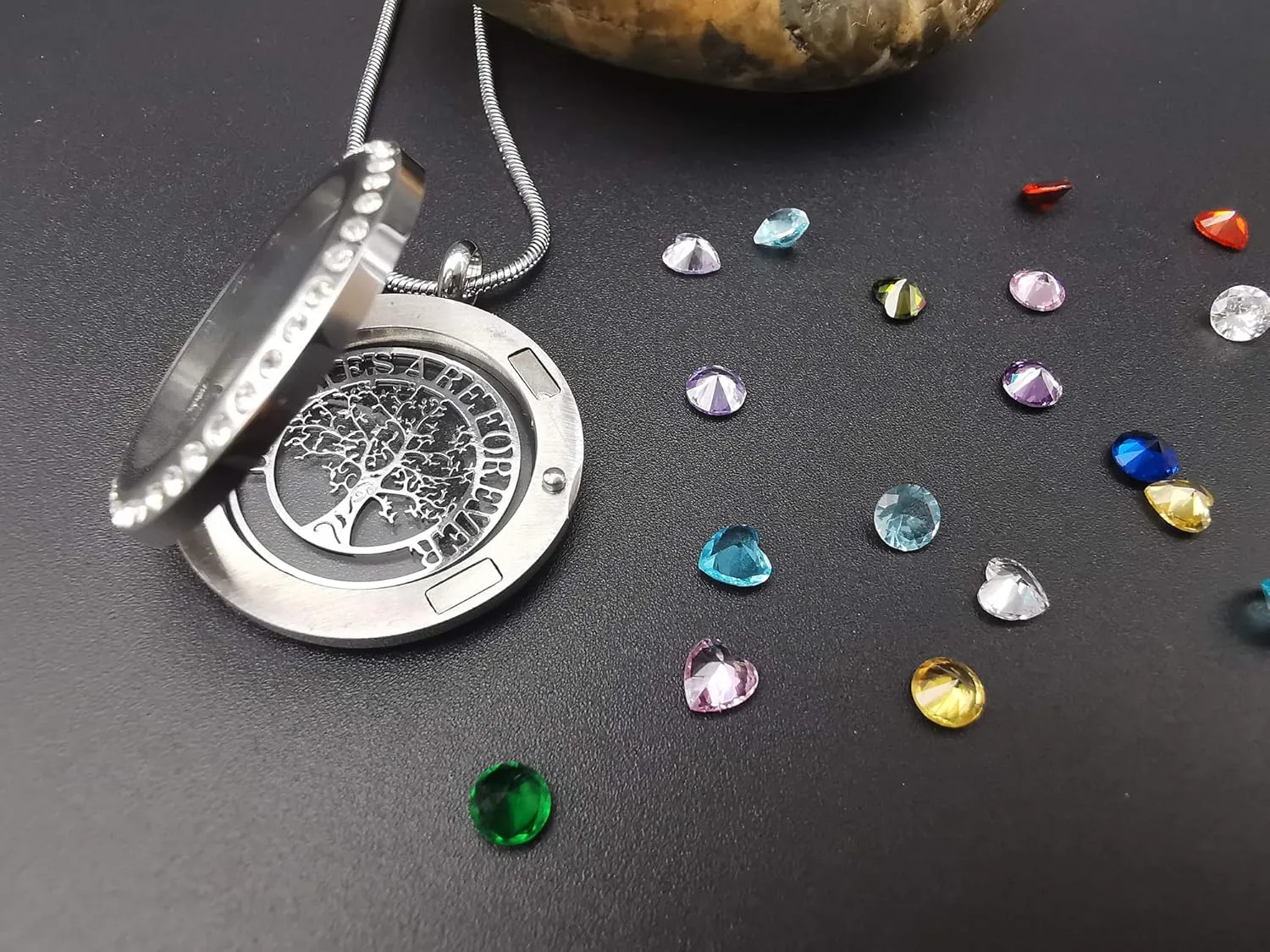 Familes Are Forever Family Tree of Life Floating Locket Necklace with 24 Birthstones