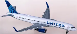 FloZ for Geminijets for United Airlines for Boeing 757-200 N48127 1:400 Airplane Pre-Built Model