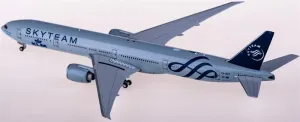 FloZ for Phoenix for KLM for Boeing 777-300ER PH-BVD for SkyTeam 1:400 Airplane Pre-Built Model