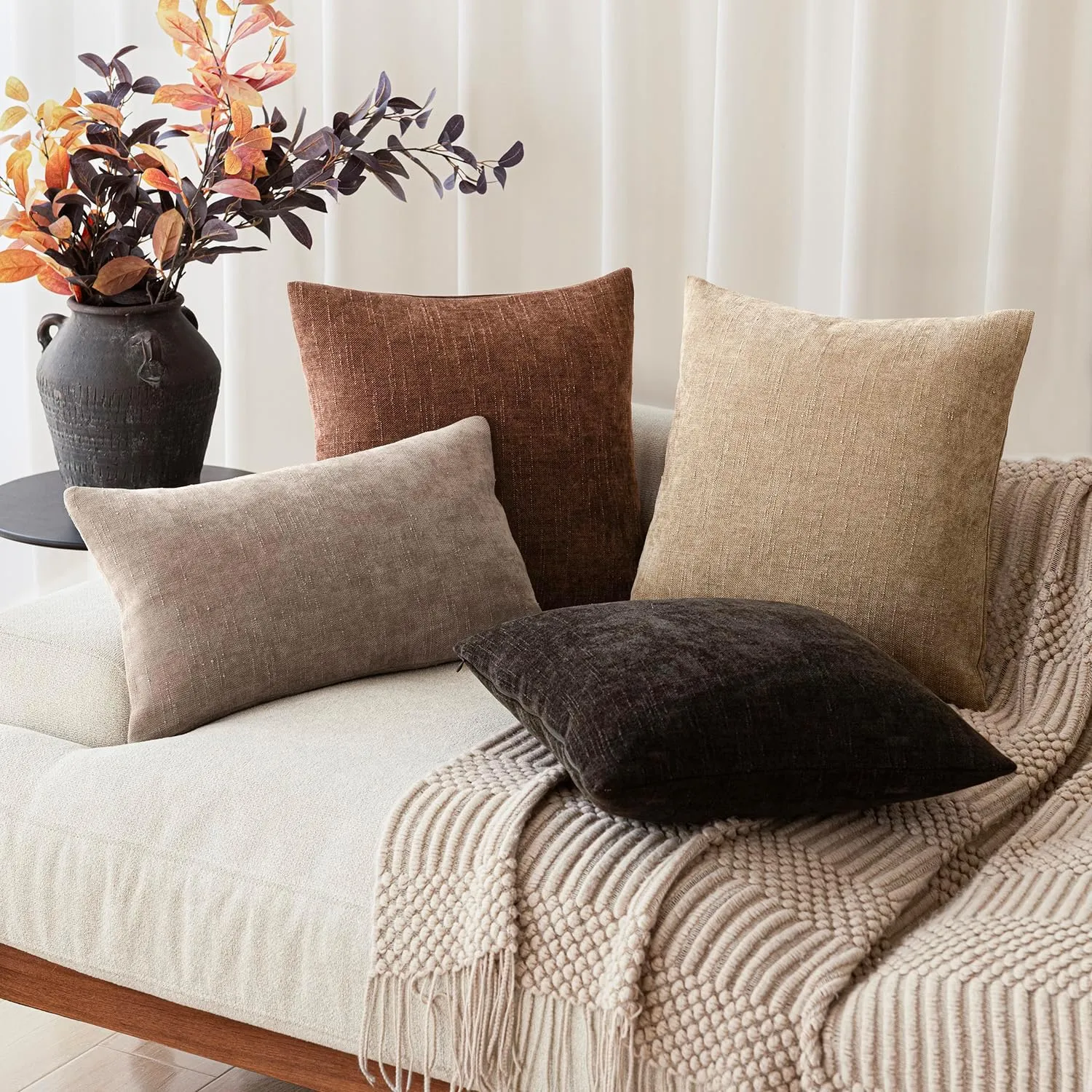 Foindtower Pack of 2 Soft Textured Chenille Throw Decorative Pillow Covers Square Accent Solid Cushion Cover Cozy Neutral Farmhouse Pillow Case for Couch Sofa Bedroom Living Room 20x20 Inch,Red Brown