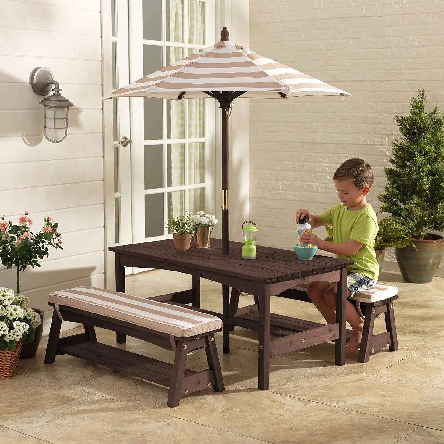 KidKraft Outdoor Wooden Table & Bench Set with Cushions and Umbrella, Kids Backyard Furniture, Espresso with Oatmeal and White Stripe Fabric