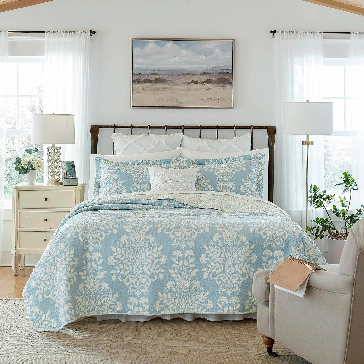 Laura Ashley - Queen Quilt Set, Reversible Cotton Bedding with Matching Shams, Home Decor for All Seasons (Rowland Blue, Queen)