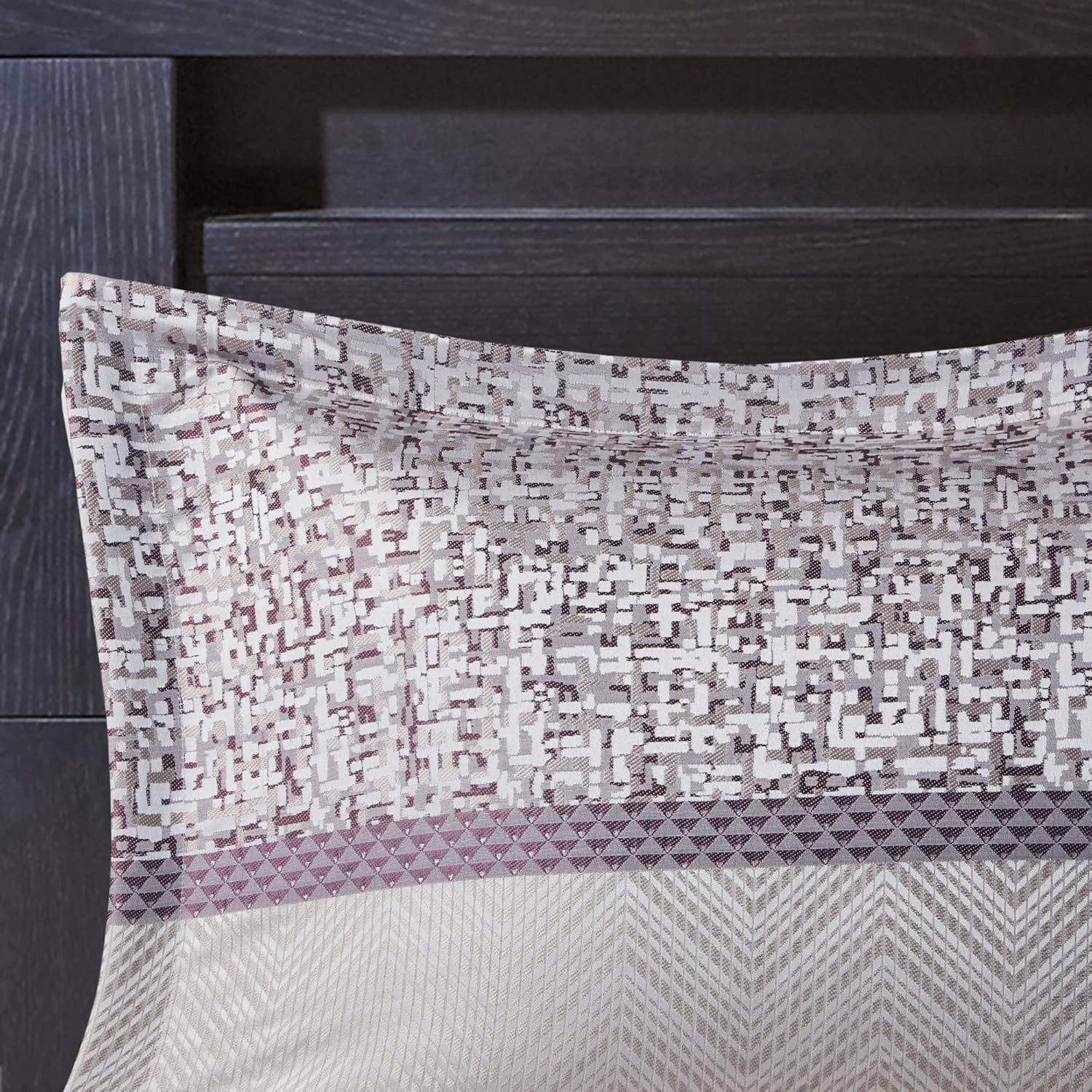 Madison Park Luxury Comforter Set-Traditional Jacquard Design, All Season Down Alternative Bedding, Matching Bedskirt, Decorative Pillows, Queen(90"x90"), Rhapsody, Striped Purple 7 Piece