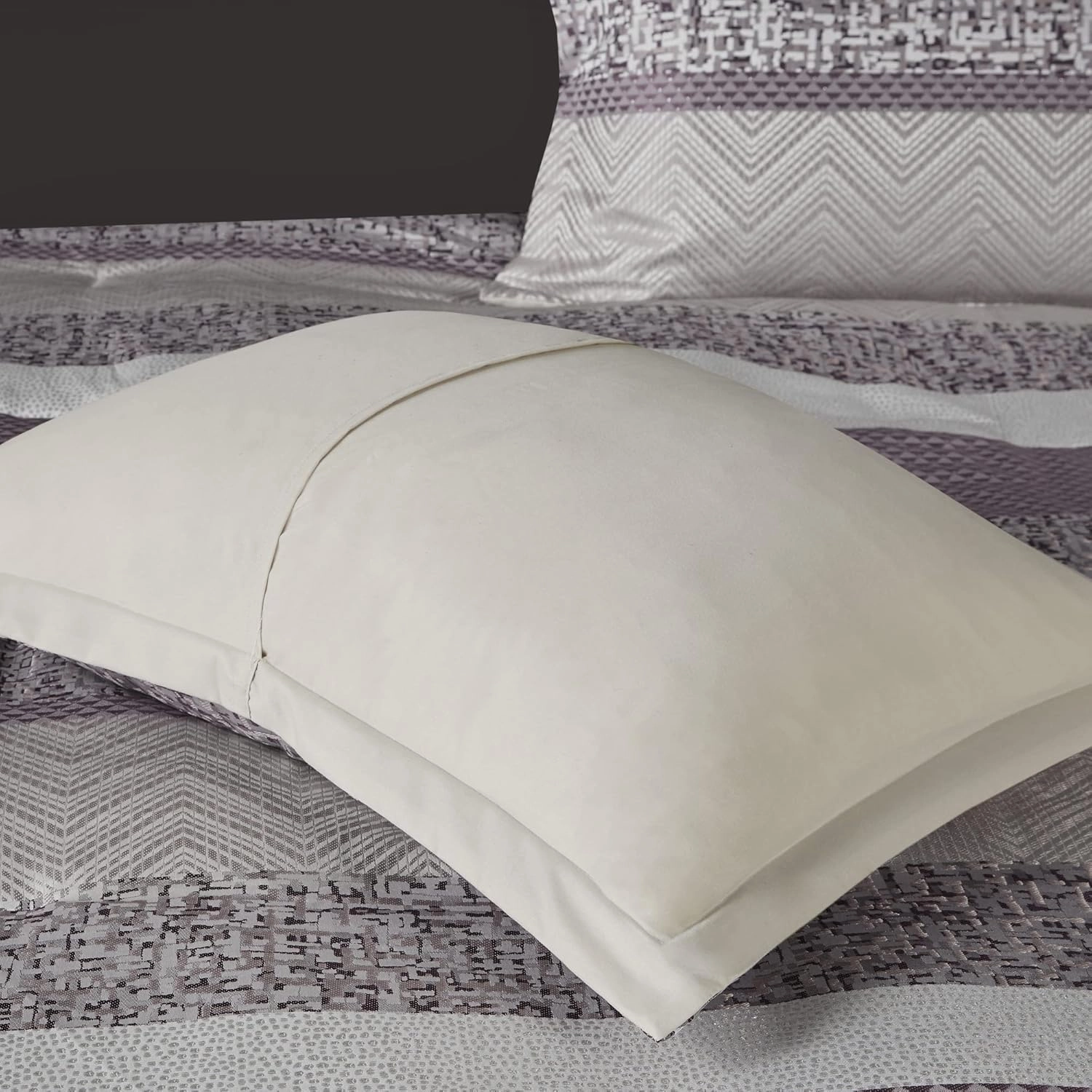 Madison Park Luxury Comforter Set-Traditional Jacquard Design, All Season Down Alternative Bedding, Matching Bedskirt, Decorative Pillows, Queen(90"x90"), Rhapsody, Striped Purple 7 Piece