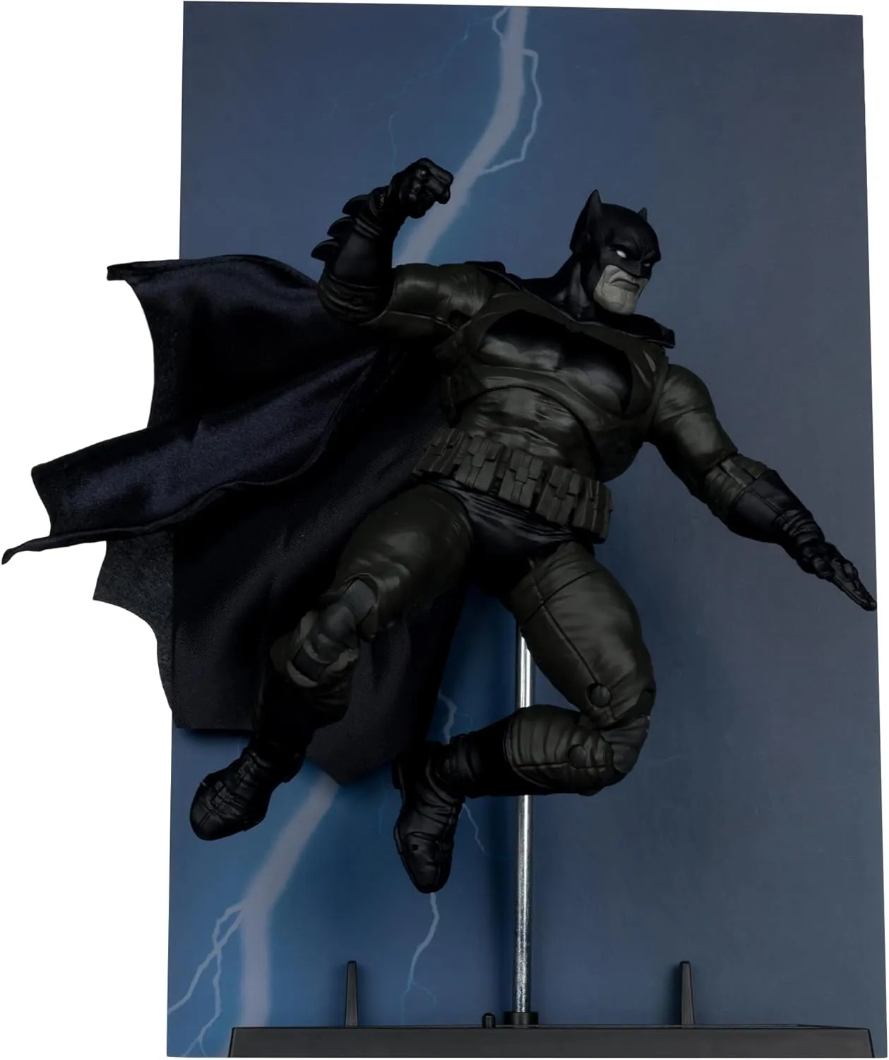 McFarlane Toys - DC Multiverse Batman (The Dark Knight Returns) 7in Action Figure, McFarlane Cover Recreations, Gold Label, Amazon Exclusive
