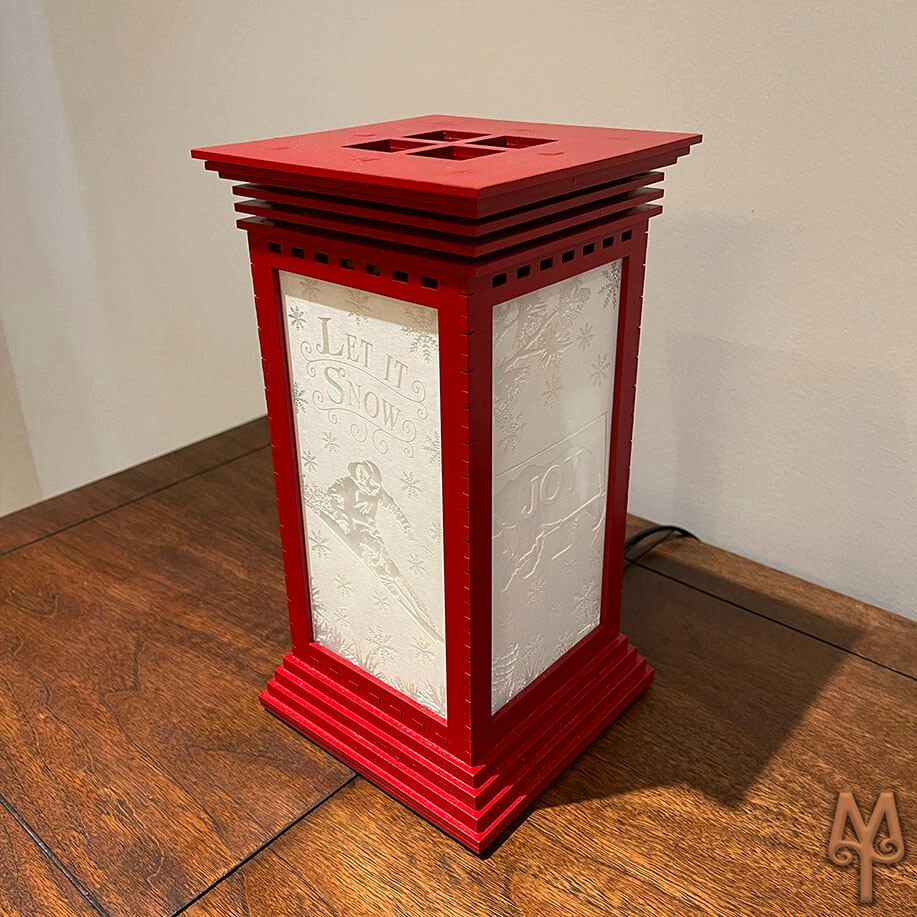 Montana Christmas Lantern / Lamp