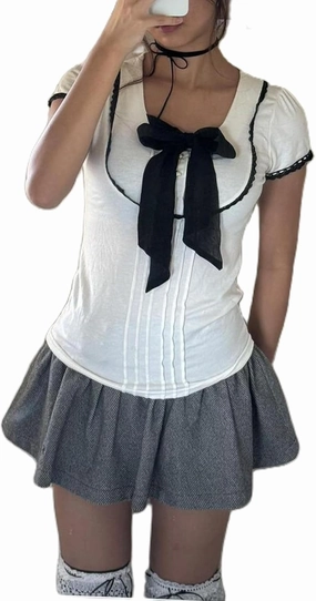 Mxiqqpltky Lace Trim Crop Tops for Women Y2k Fairy Grunge Tee Tops Cap Sleeve Low Cut Slim Fit Aesthetic Babydoll Tee Shirt