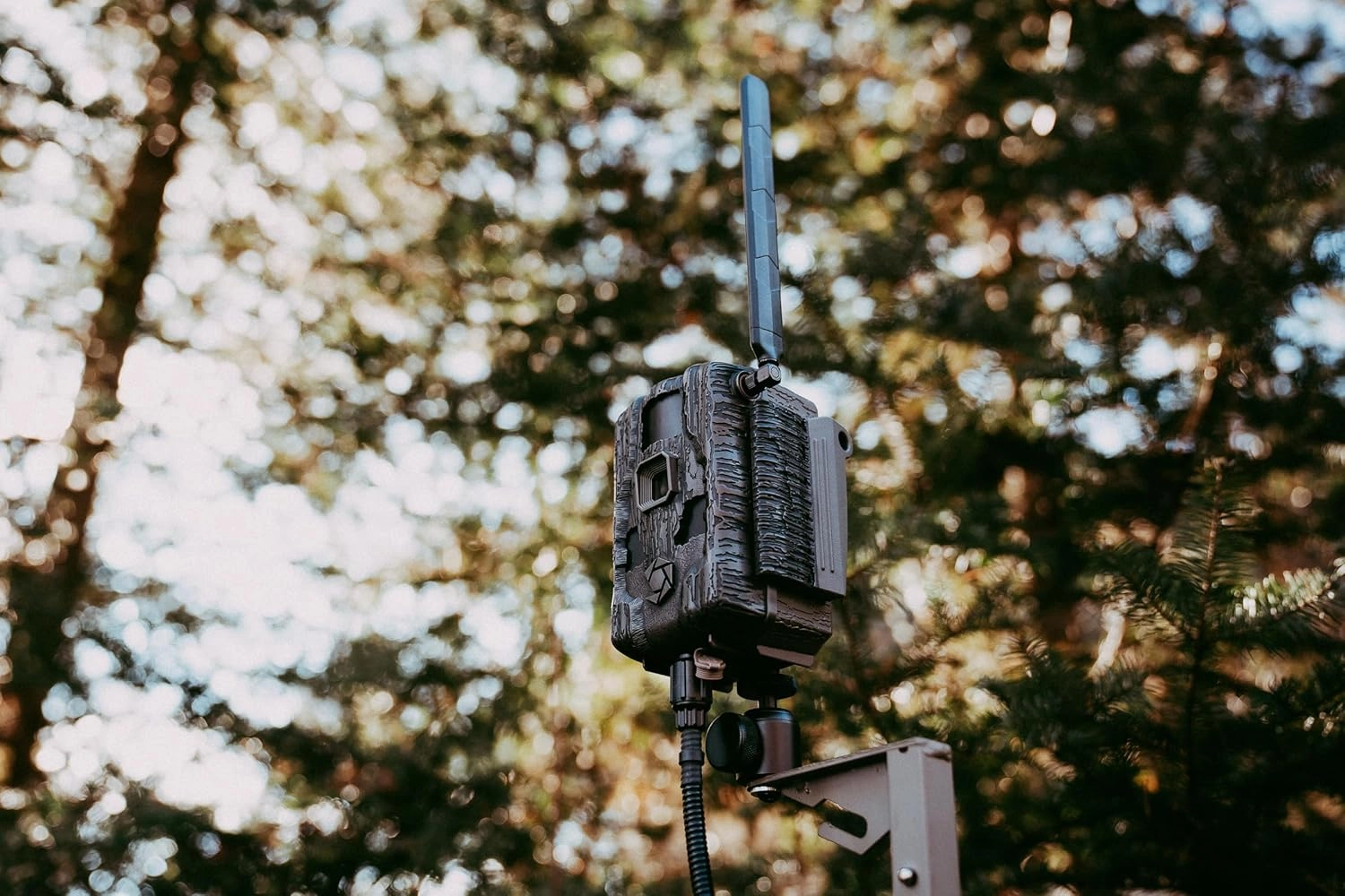 Stealth Cam Fusion Max 2.0​ Cellular Trail Camera 36MP - 16GB Internal Memory