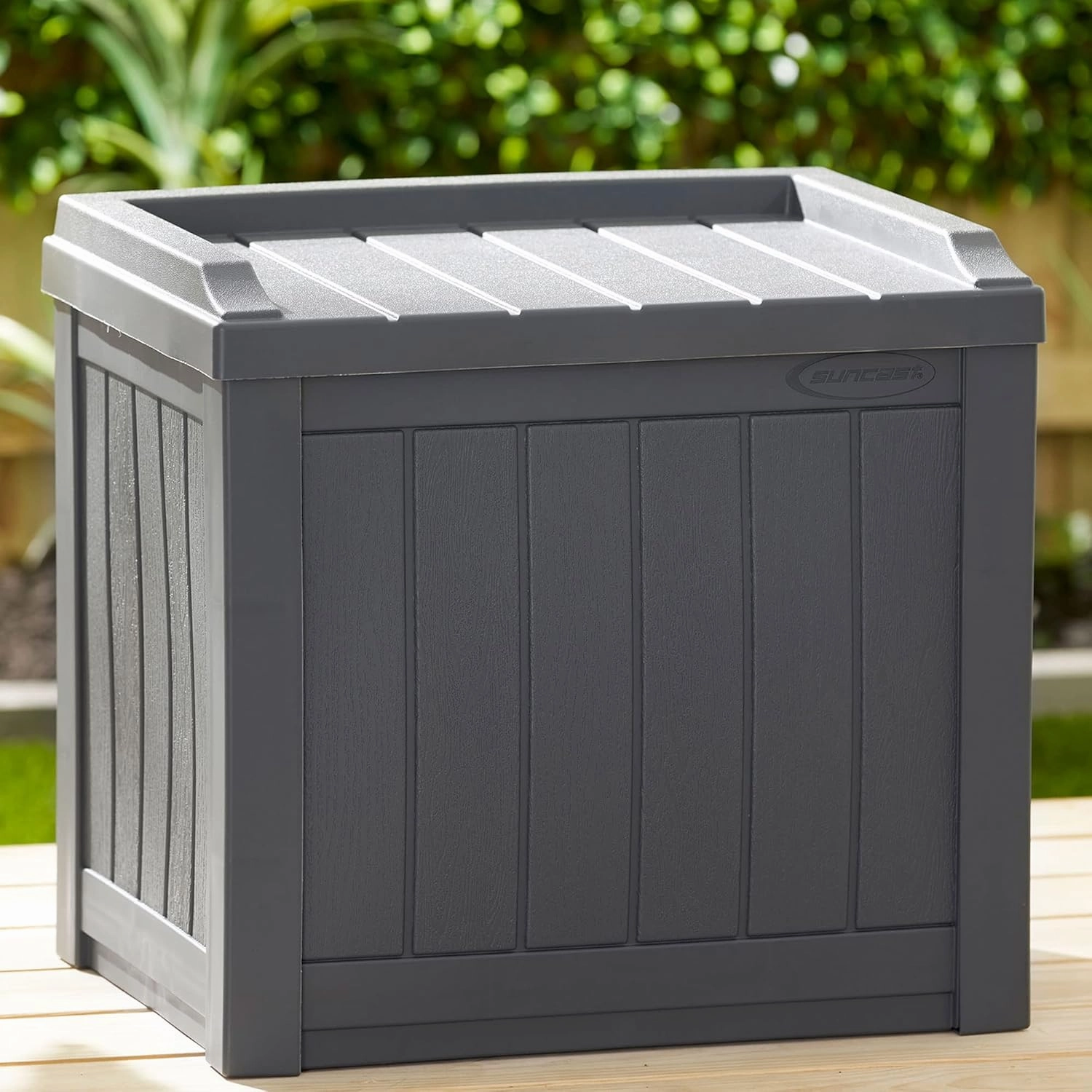 Suncast Small Deck Box Storage w/Bench Seat for Indoor & Outdoor Use, 22 Gal., Cyberspace