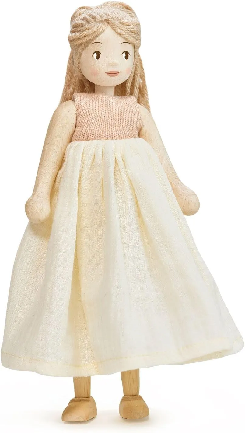 Tender Leaf Toys - Ferne and Lola Wooden Dolls - Large Handcrafted Multicultural Dolls with Rotating Arms and Legs - Develop Creativity and Storytelling Skills - Imaginative Play - Age 3  (Ferne)