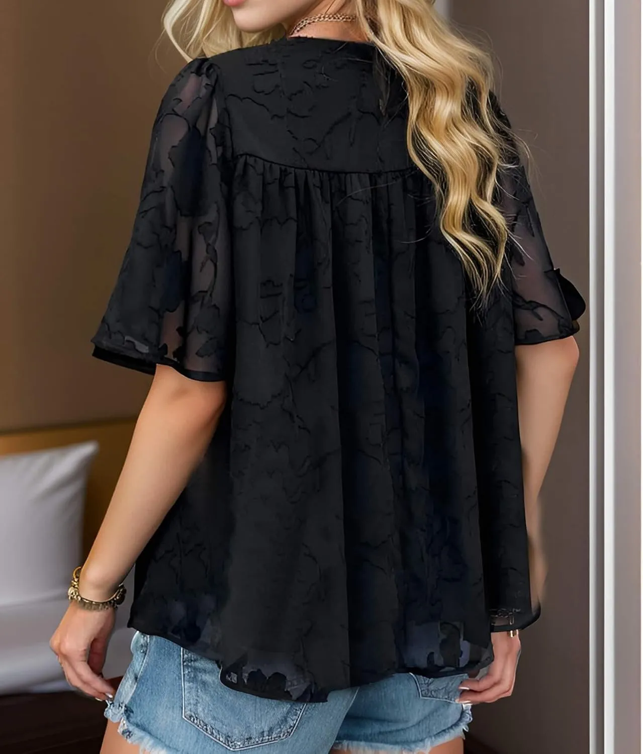 Women 3/4 Bell Sleeve Tops Boho Floral Blouses Crewneck Lace Babydoll Summer Shirts with Keyhole Back